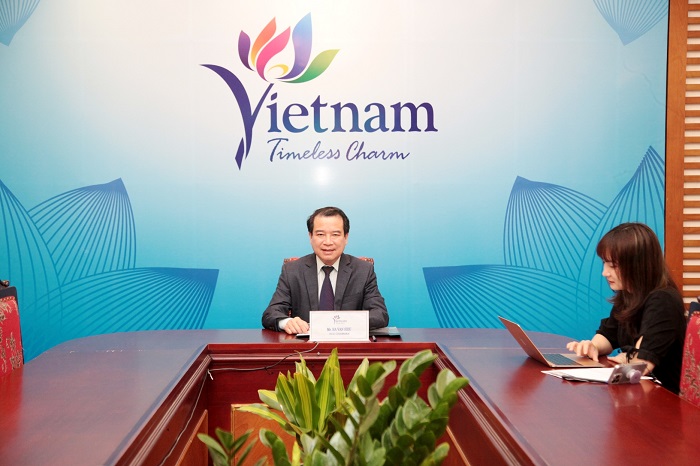 Phó Tổng cục trưởng Tổng cục Du lịch Việt Nam (VNAT) Hà Văn Siêu tham dự trực tuyến từ điểm cầu Hà Nội